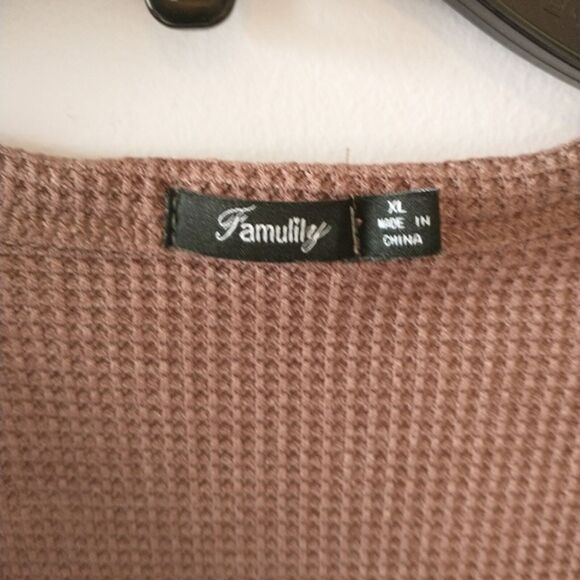 Woman's Waffle Knit Henley Top V-Neck Neutral Brown XL Gorpcore Fall Normcore - Picture 8 of 12